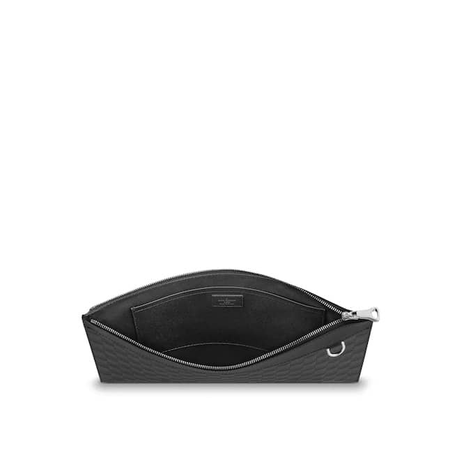 Clutch cầm tay LV nam chính hãng giá tốt tại store hàng hiệu Việt Nam